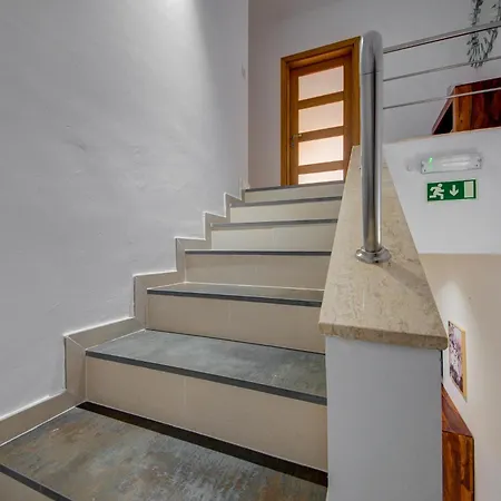 Nyaraló A Lovely 2br With A Private Balcony By 360 Estates Marsaskala
