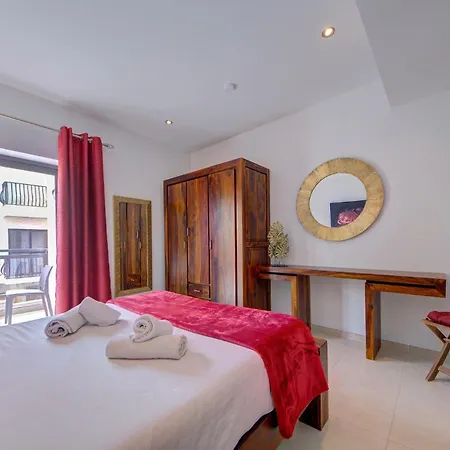 A Lovely 2br With A Private Balcony By 360 Estates *